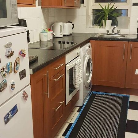 Glasgow Lovely Apartment D&N Esterno foto