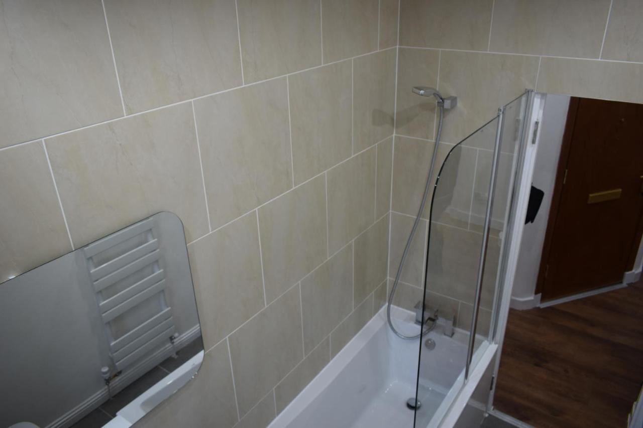Glasgow Lovely Apartment D&N Esterno foto