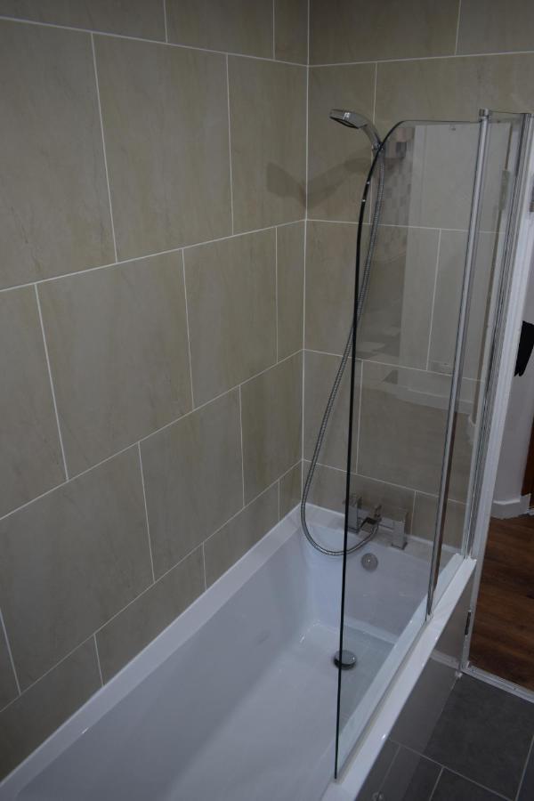 Glasgow Lovely Apartment D&N Esterno foto
