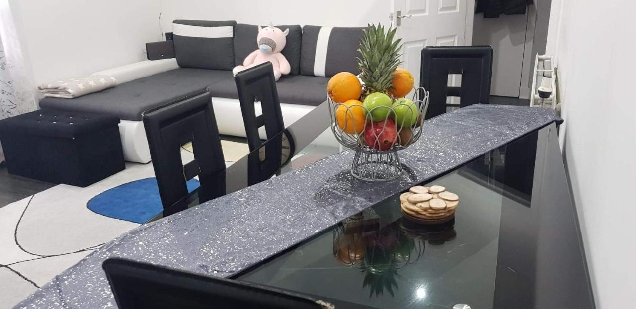 Glasgow Lovely Apartment D&N Esterno foto